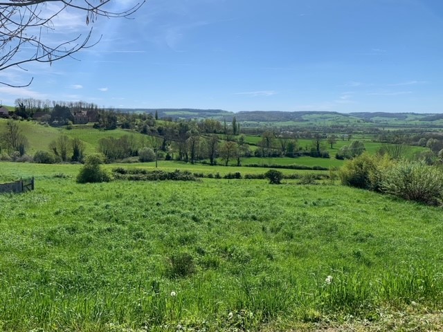 Terrain à Ménétreux-le-Pitois