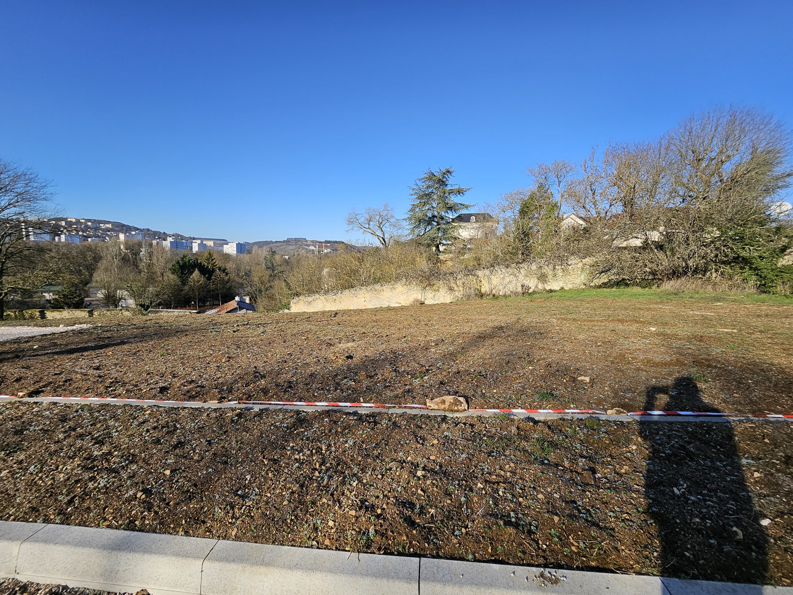 Terrain à Talant